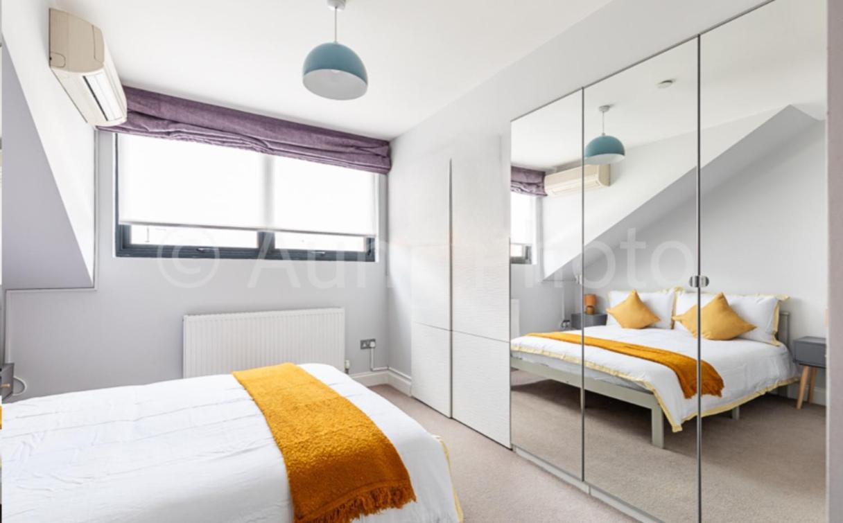 Exceptional 2 Bed Boutique Home In Мил Хил Екстериор снимка